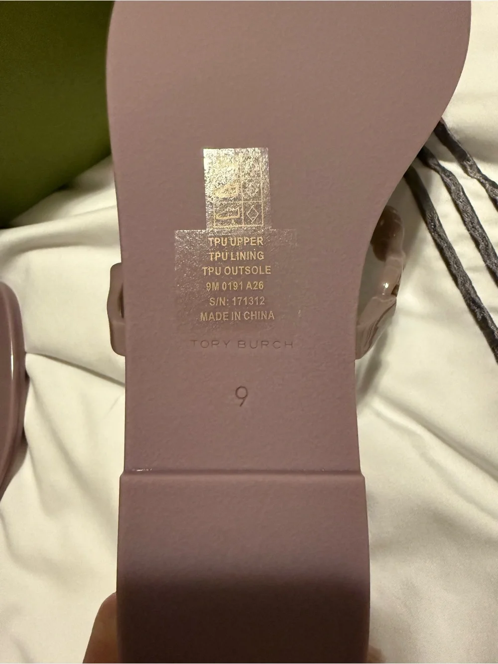 New Tory Burch Pink Gemini Chain-Link Jelly Flip Flops Light Mauve 9